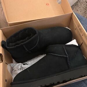 UGG Classic Ultra Mini Black Boots